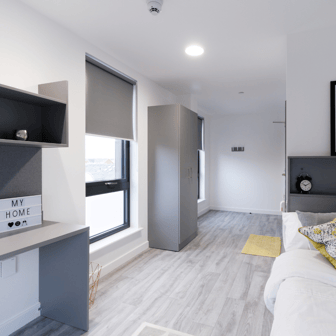 Classic Plus En Suite - Image 5